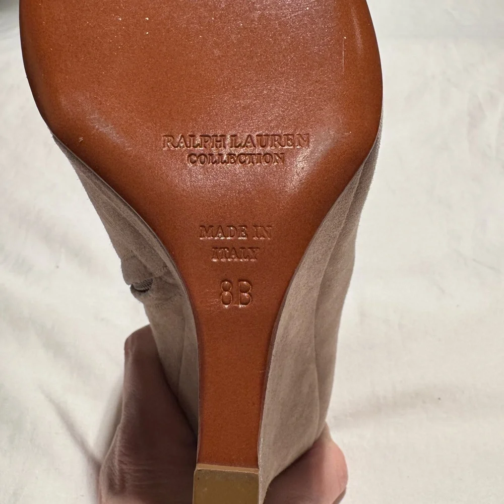 Taupe suede Ralph Lauren Collection wedge bootie - Picture 5 of 5